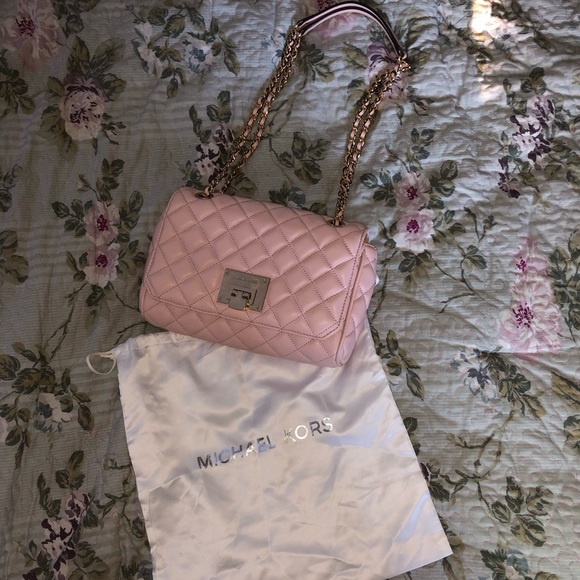 MICHAEL KORS Pink Quilted Shoulder or Crossbody - Picture 2 of 8